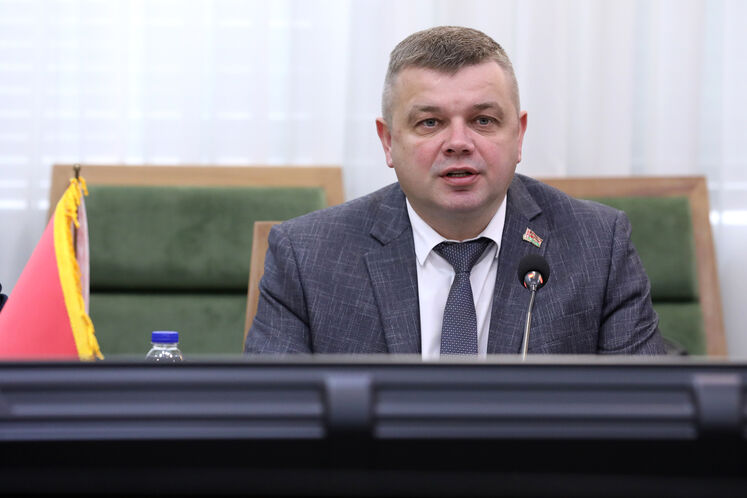 آندری کوزنیتسوف، وزیر صنایع بلاروس