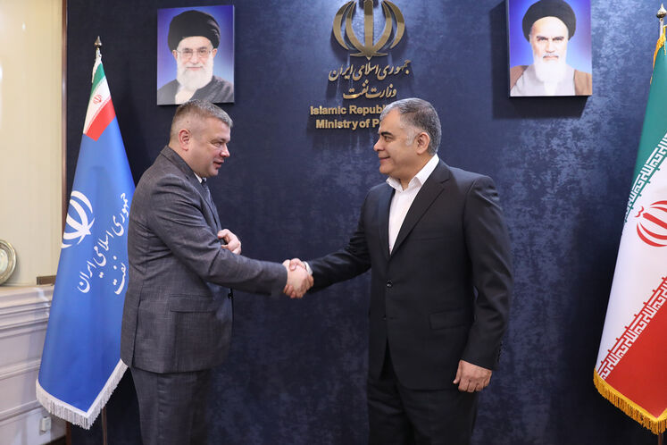 دیدار محسن پاک‌نژاد، وزیر نفت با آندری کوزنیتسوف، وزیر صنایع بلاروس