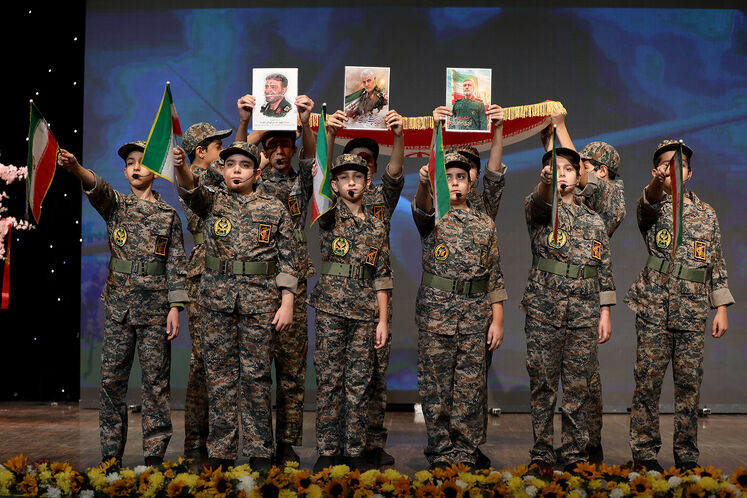 ویژه‌برنامه هفته گرامیداشت بسیج