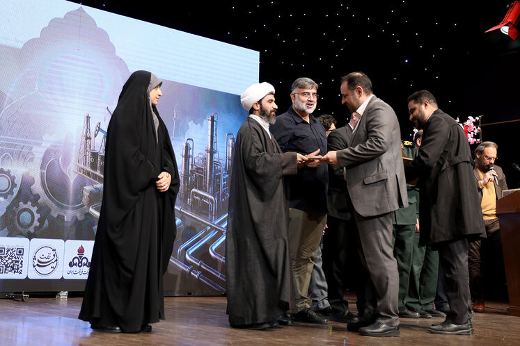 ویژه‌برنامه هفته گرامیداشت بسیج