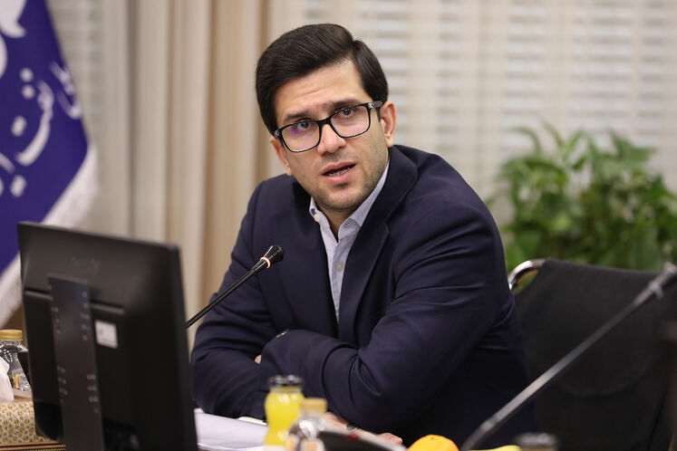 محمدصادق عظیمی‌فر، مدیرعامل شرکت ملی پالایش و پخش فرآورده‌های نفتی ایران 