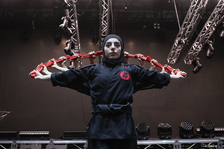 بزرگداشت روز زن و مقام مادر