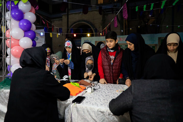 آیین بزرگداشت روز زن و مقام مادر