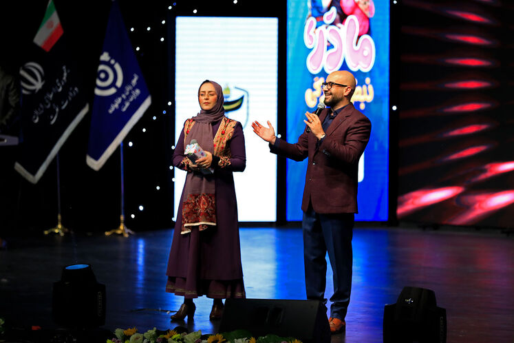 آیین بزرگداشت روز زن و مقام مادر