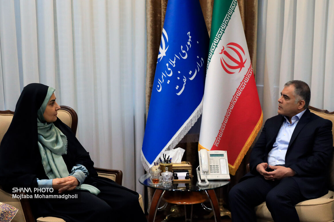 Oil, roads ministers discuss energy, infrastructure issues