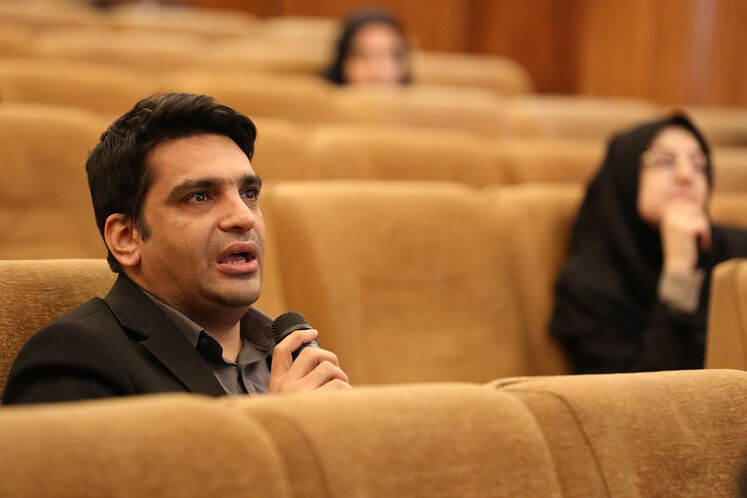 همایش آشنایی با شاخص مشارکت الکترونیکی (EPI) و بهره‌برداری از آن در صنعت نفت