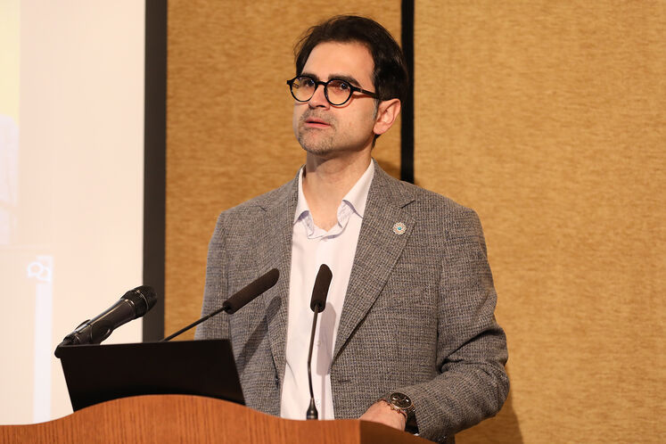 سید امیر اصغری، دانشیار دانشکده مهندسی سامانه‌های هوشمند دانشگاه تهران