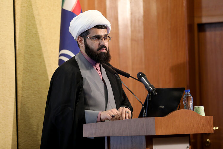 محمدامین کیخای فرزانه، رئیس مرکز آموزش و پژوهش‌های سلامت اداری و مبارزه با فساد سازمان بازرسی کل کشور