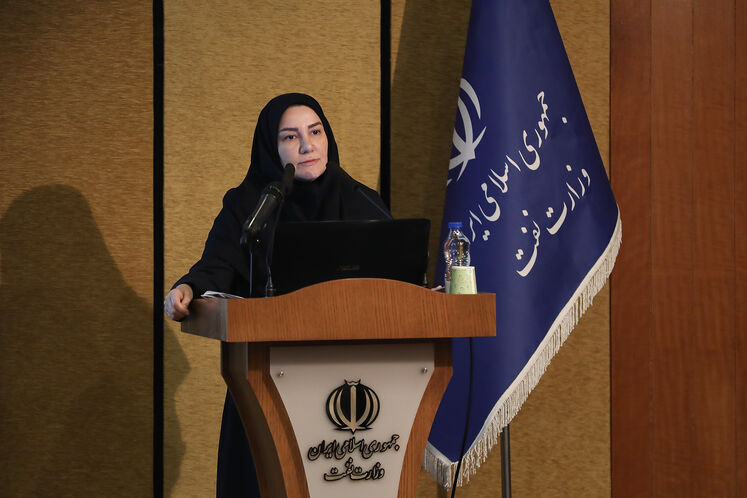 صدیقه خزایی، معاون توسعه مدیریت و سرمایه انسانی وزارت نفت