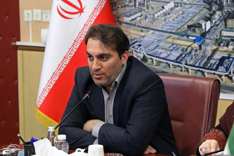 بازدید فاطمه مهاجرانی، سخنگوی دولت در شرکت پالایش نفت امام خمینی (ره) شازند - اراک