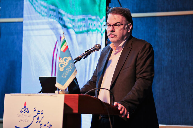 امضای ۲۶۲ میلیون دلار قرارداد تولید بار اول در صنعت نفت