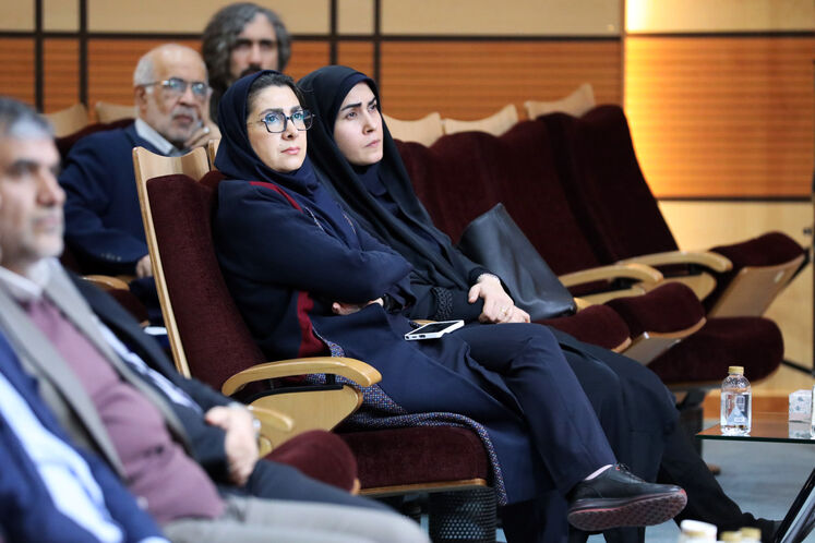 آیین گرامیداشت هفته پژوهش در شرکت ملی پالایش و پخش فرآورده‌های نفتی ایران