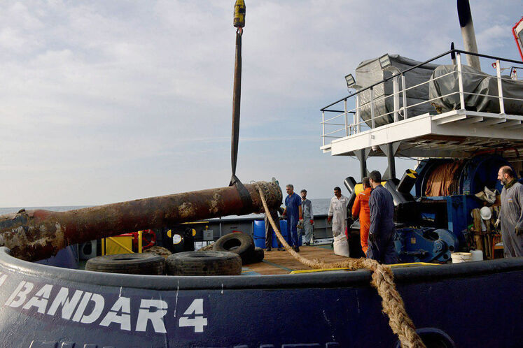 عملیات بازیابی، تعویض و نصب مجدد قطعات رشته شلنگ بیرونی (OUTER HOSE STRING) پایانه صادراتی SBM