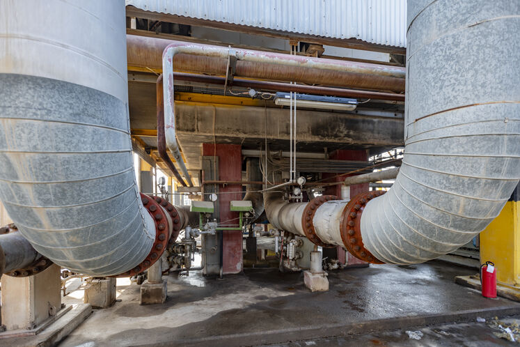 کارخانه گاز و گاز مایع ۸۰۰ (ان‌جی‌ال ۸۰۰ )