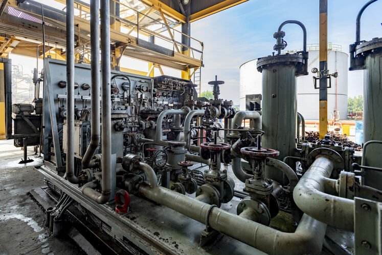 کارخانه گاز و گاز مایع ۸۰۰ (ان‌جی‌ال ۸۰۰ )