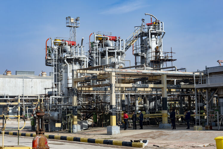 کارخانه گاز و گاز مایع ۸۰۰ (ان‌جی‌ال ۸۰۰ )