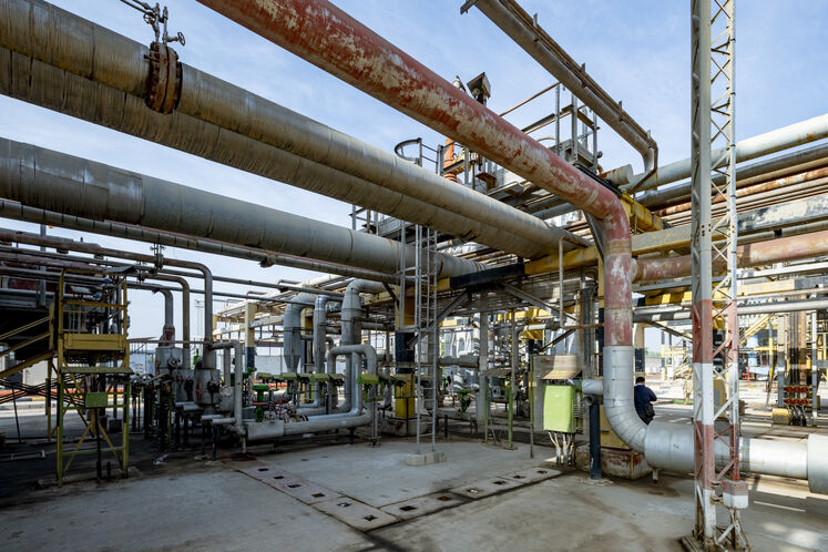 کارخانه گاز و گاز مایع ۸۰۰ (ان‌جی‌ال ۸۰۰ )