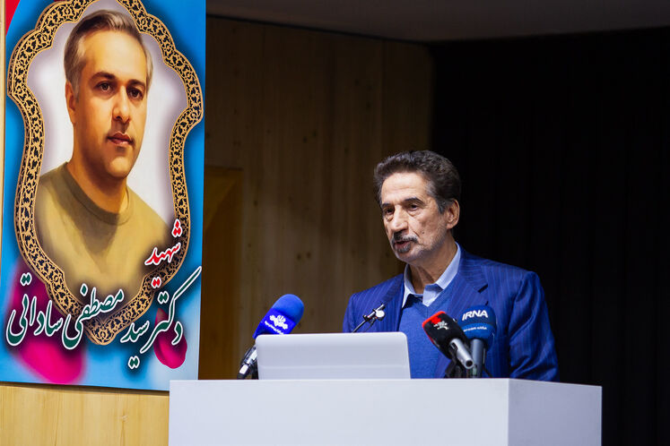 احمد مهدوی ابهری، دبیرکل انجمن صنفی کارفرمایی صنعت پتروشیمی