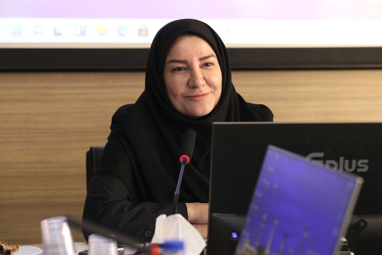  صدیقه خزایی، معاون وزیر نفت در توسعه مدیریت و سرمایه انسانی 