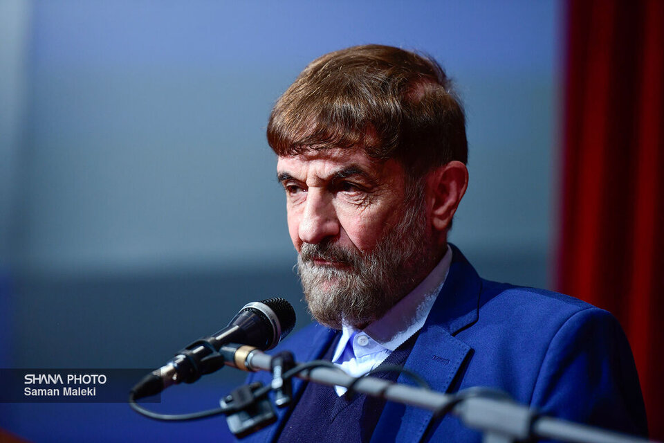 Savings should be directed to oil with sound policies