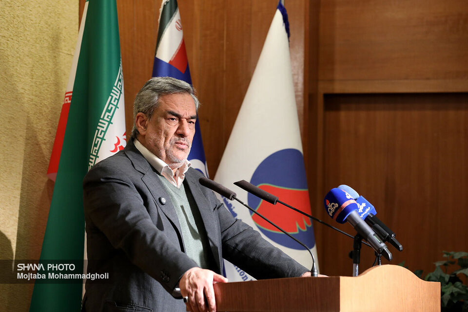 پژوهش در صدر برنامه‌های نفت/ تمرکز بر کاهش هزینه و افزایش تولید