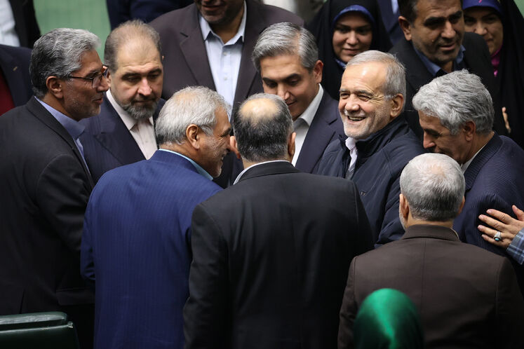 لایحه بودجه سال ۱۴۰۵ کل کشور تقدیم مجلس شد