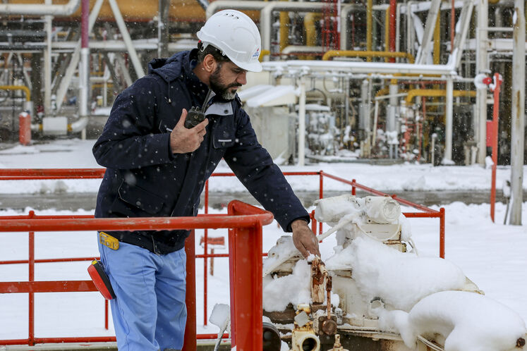 پالایشگاه گاز شهید هاشمی‌نژاد