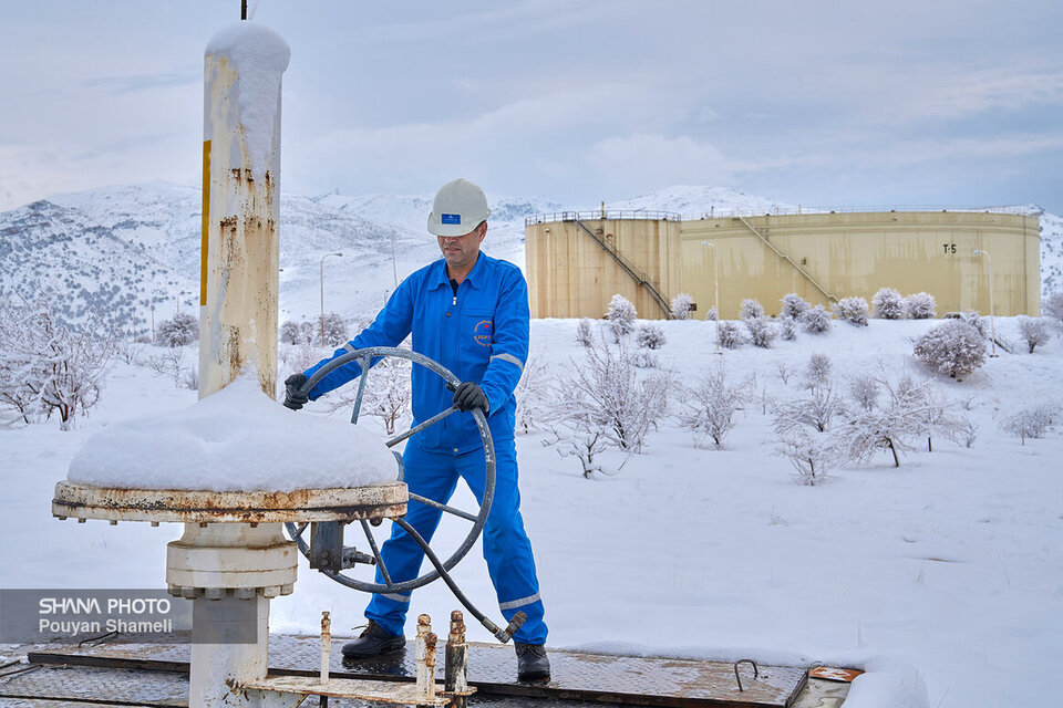 Cold weather to persist across most of Iran through week’s end