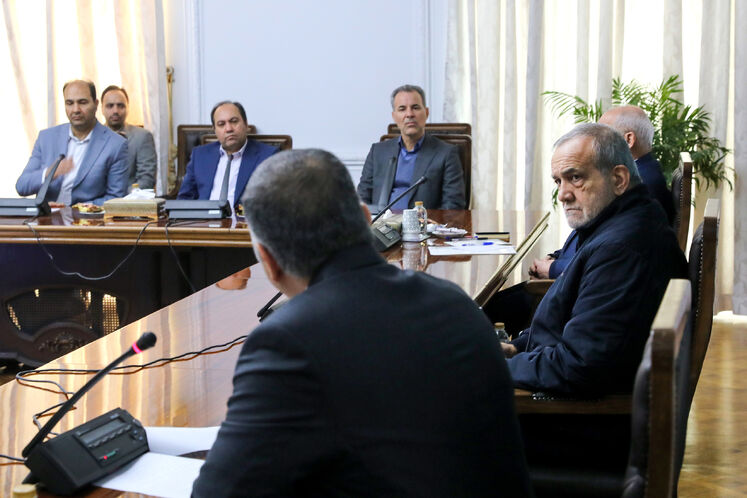 افتتاح دومین واحد بزرگ‌ترین مرکز فرآورش نفت کشور در منطقه غرب کارون