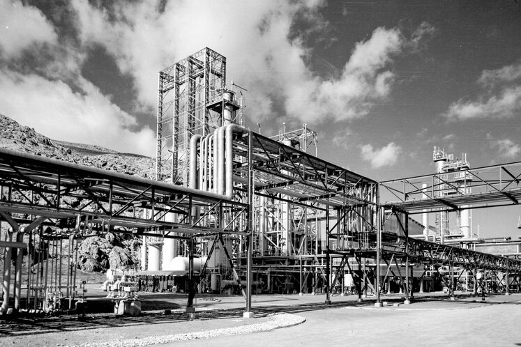 پتروشیمی شیراز، نخستین پتروشیمی ایران