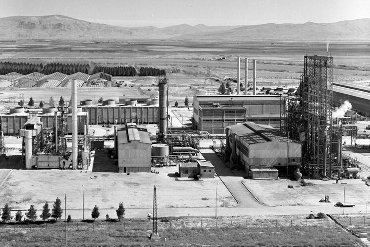 پتروشیمی شیراز، نخستین پتروشیمی ایران