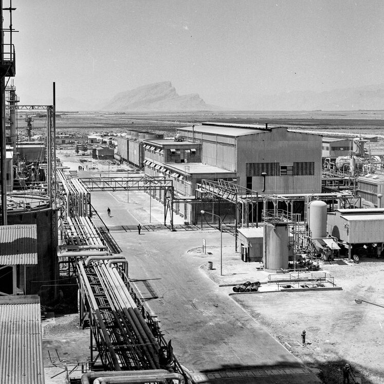 پتروشیمی شیراز، نخستین پتروشیمی ایران