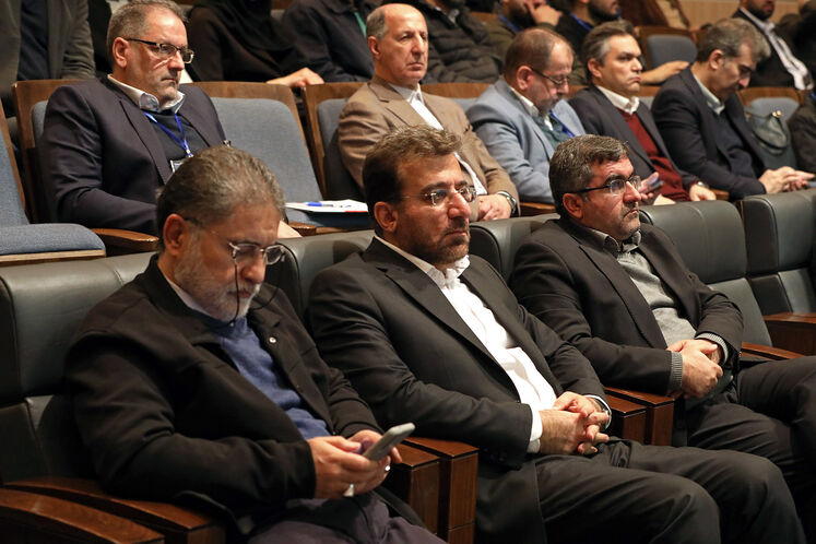 همایش بهبود افزایش تولید در میدان‌های نفت و گاز