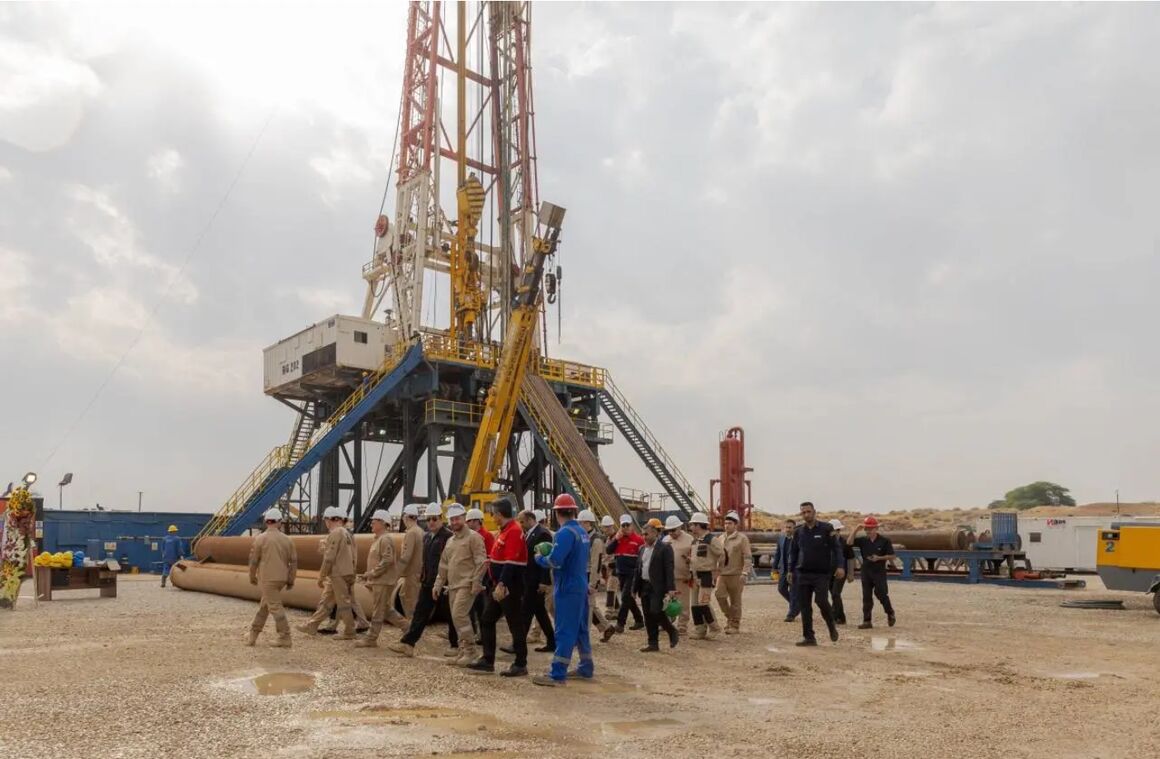 عملیات حفاری در میدان کوپال آغاز شد