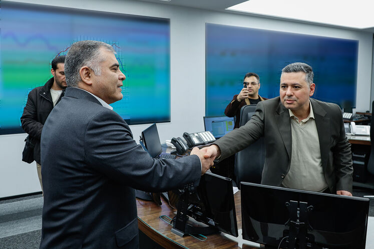 بازدید وزیر نفت از مدیریت دیسپچینگ شرکت ملی گاز