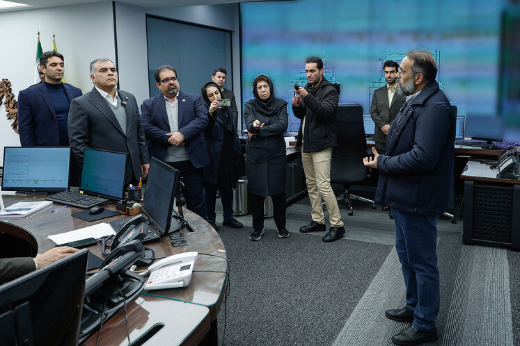 بازدید وزیر نفت از مدیریت دیسپچینگ شرکت ملی گاز