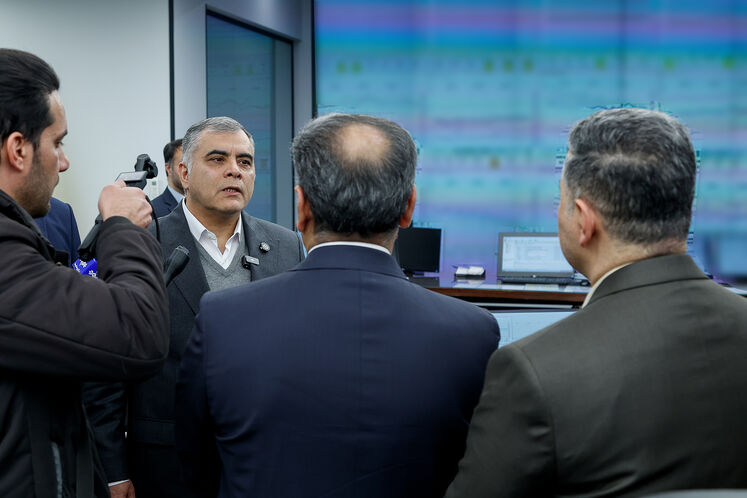 محسن پاک‌نژاد، وزیر نفت