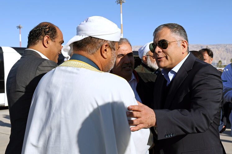 سفر محسن پاک‌نژاد، وزیر نفت به عسلویه