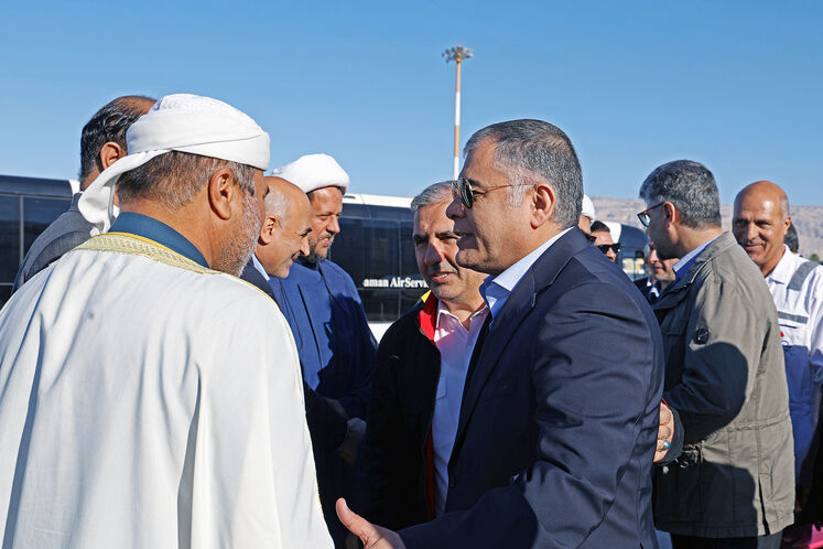 سفر محسن پاک‌نژاد، وزیر نفت به عسلویه