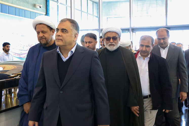 سفر محسن پاک‌نژاد، وزیر نفت به عسلویه