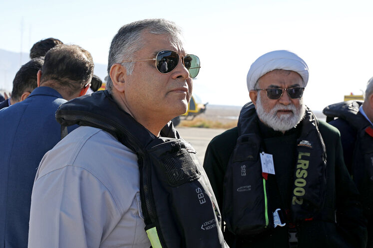 سفر محسن پاک‌نژاد، وزیر نفت به عسلویه