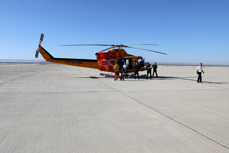 سفر محسن پاک‌نژاد، وزیر نفت به عسلویه