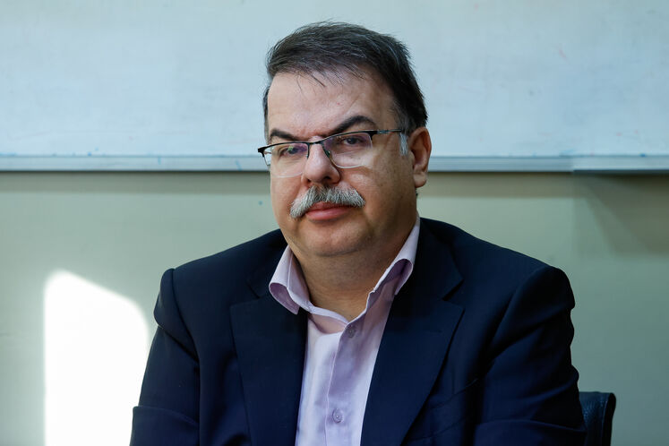 امید شاکری، معاون مهندسی، پژوهش و فناوری وزیر نفت