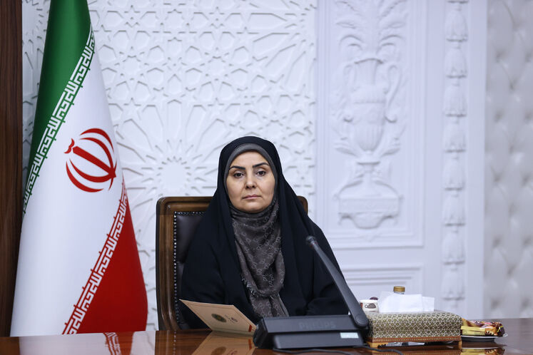 فرزانه صادق مالواجرد، وزیر راه و شهرسازی 
