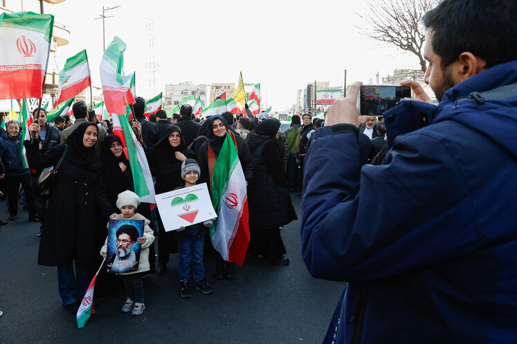 راهپیمایی همبستگی و تکریم صلح و دوستی