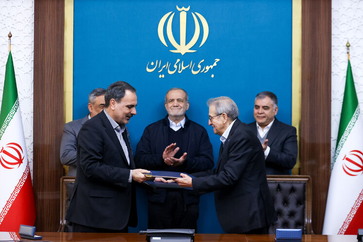 آیین امضای قراردادهای سرمایه‌گذاری شرکت ملی نفت ایران