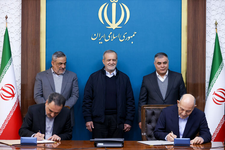 آیین امضای قراردادهای سرمایه‌گذاری شرکت ملی نفت ایران