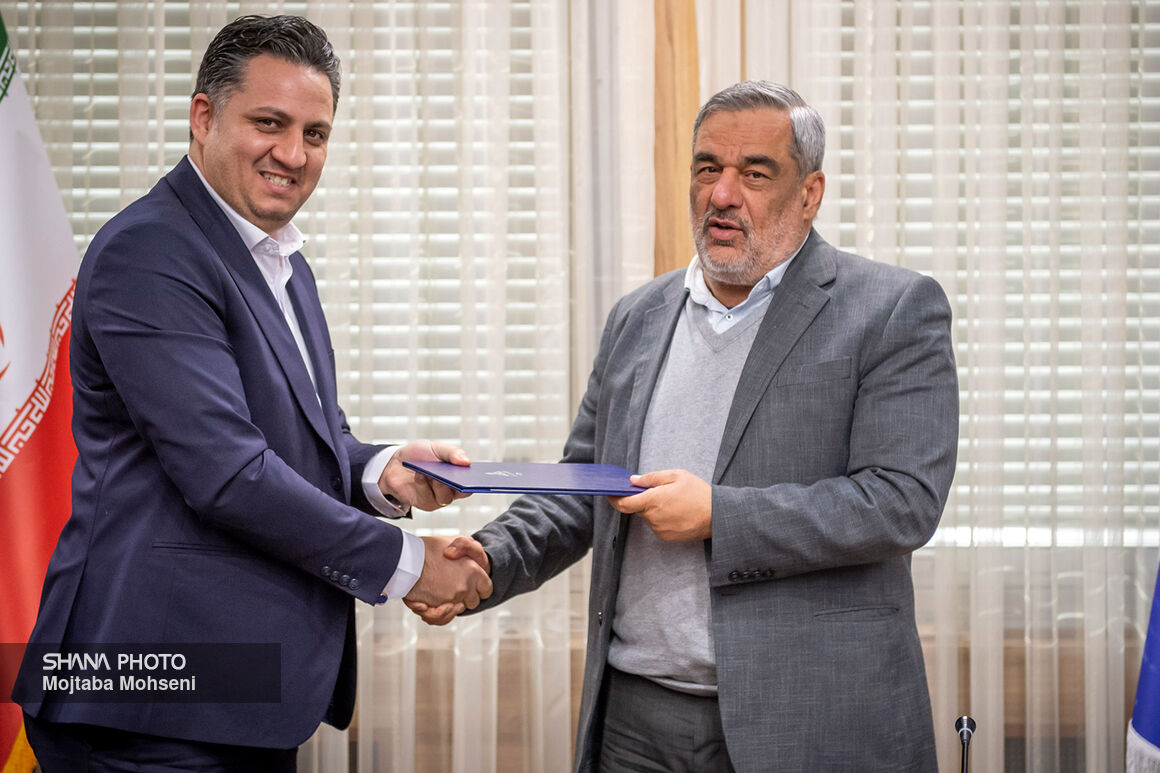 قدردانی از رئیس پیشین روابط عمومی شرکت ملی نفت