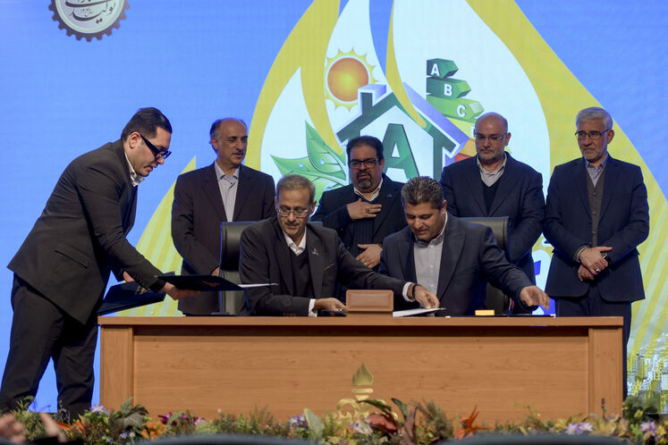 امضای ۲۲ قرارداد بهینه‌سازی مصرف گاز با شرکت‌های کارور