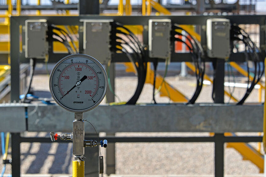 New energy governance model launches with contracts between NIGC, private sector